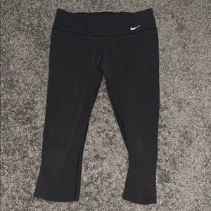 Nike cropped leggings